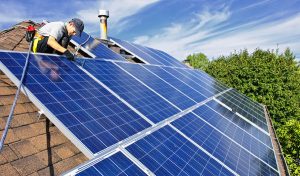 Service d'installation de photovoltaïque et tuiles photovoltaïques à Vouvray